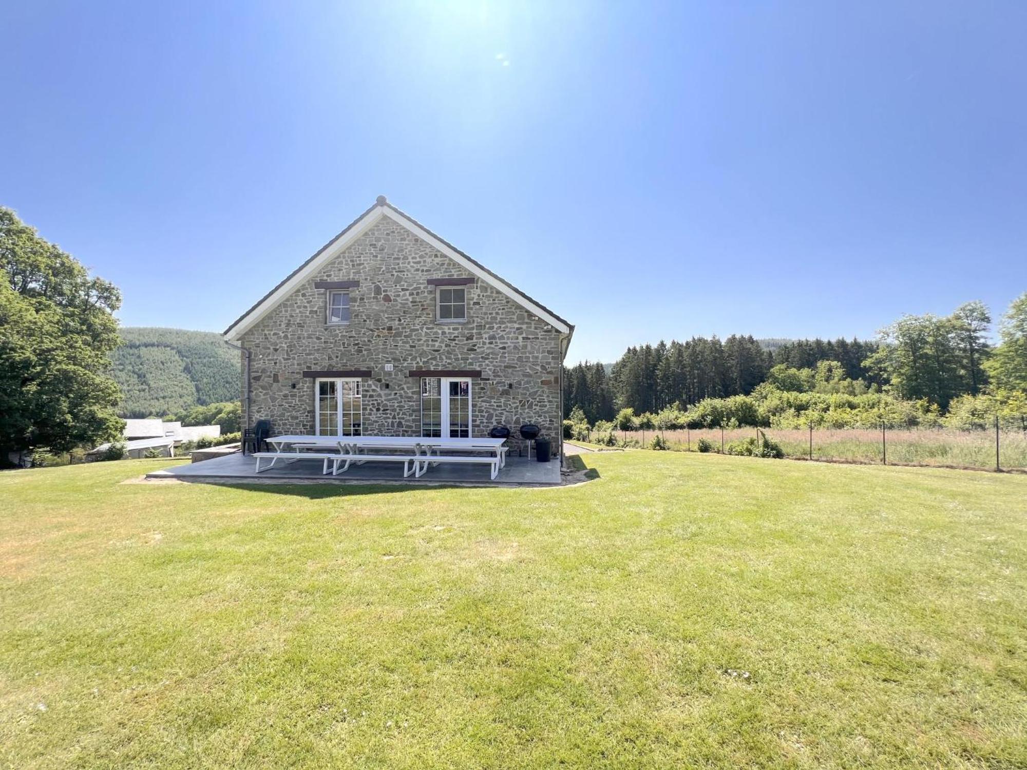 Sur Les Thiers Villa Lierneux Екстериор снимка
